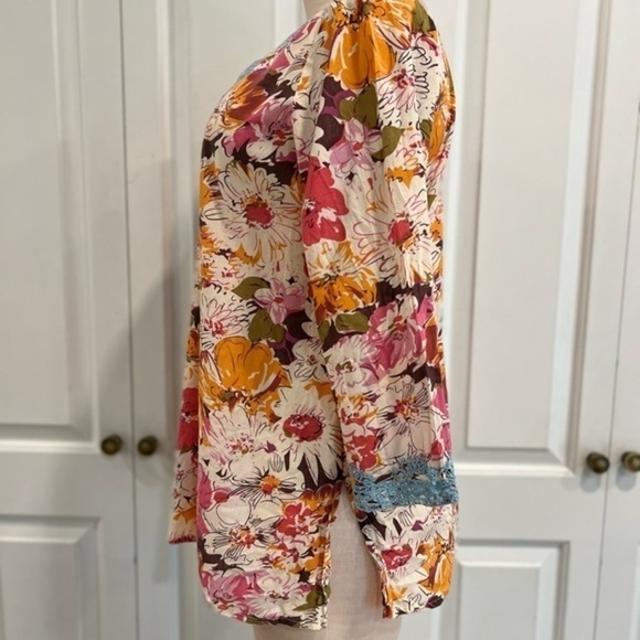 Sundance Cotton Floral Tunic Top with Embroidery Finish - Picture 7 of 13